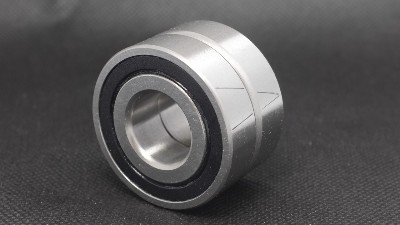 雕銑機(jī)軸承用什么型號(hào)？怎么選擇合適的型號(hào)？