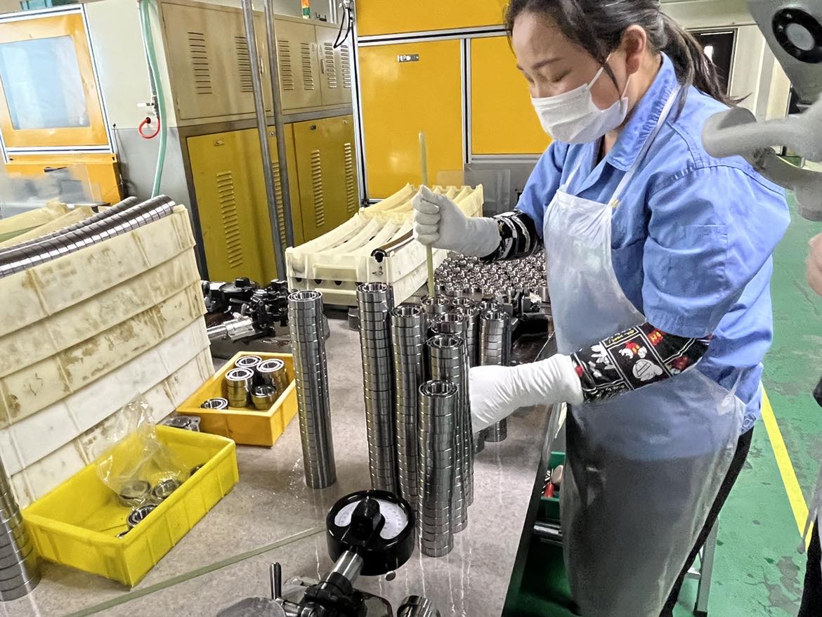 角接觸球軸承的游隙究竟有多重要？（37年廠家經驗）